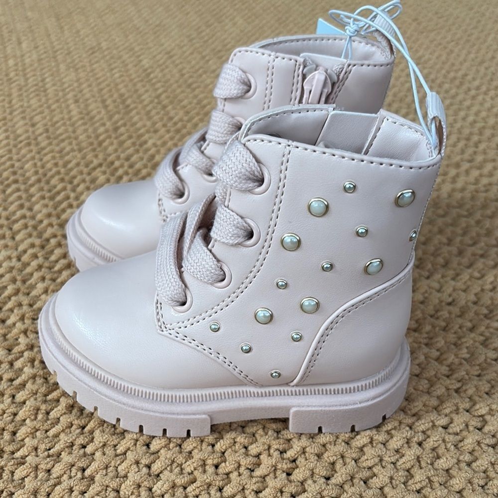 NWT Cat & Jack Light Pink Combat Boots with Pearl Studs Size 5T&7T